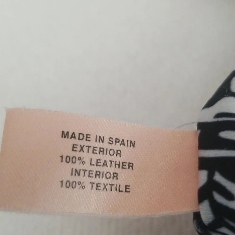 New Sophia Webster Flossy Clutch - Picture 13 of 15